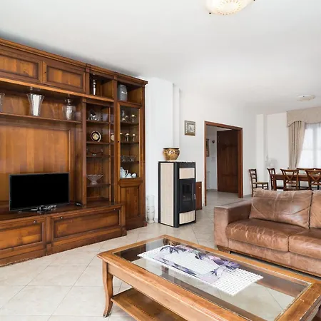 Villa Lucia *